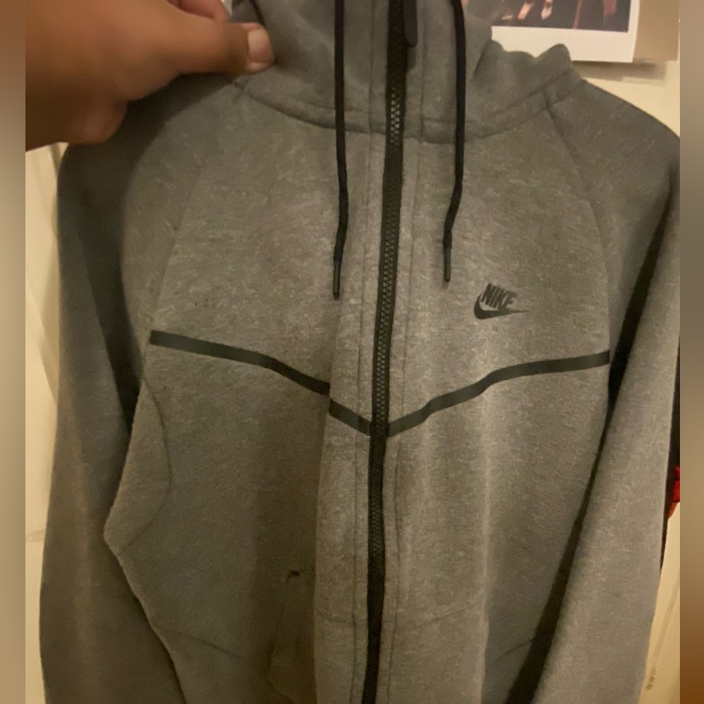 Nike Sweater Size Mens Medium